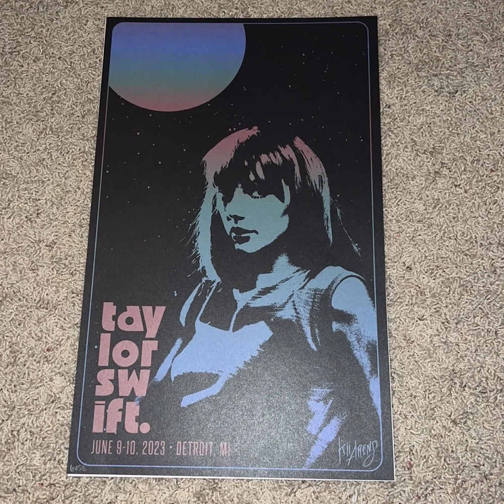 Taylor Swift VIP box - Picture 5 of 16